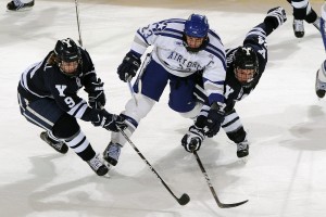 米兰体育-“华金·托比利亚的防守反击与高效配合，带领阿根廷美洲狮队迈向新高峰”